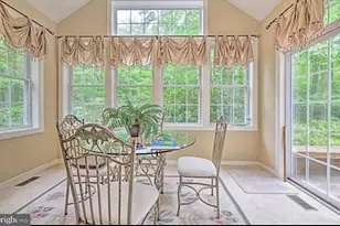 554 Pinecrest Dr, Pocono Pines, PA 18350 - Photo 23