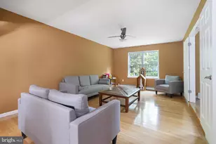 2299 Long Acre Dr, Effort, PA 18330 - Photo 23