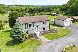 924 Hell Hollow Rd, Kunkletown, PA 18058 - Photo 3