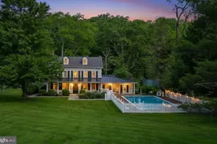 282 Crabapple Ln, East Stroudsburg, PA 18302 - Photo 3