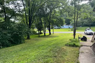 300 Silver Valley Rd, Saylorsburg, PA 18353 - Photo 3