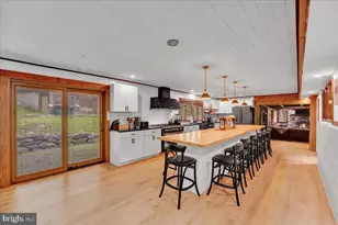 205 Falling View Ct, East Stroudsburg, PA 18302 - Photo 23