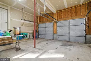 190 Sandlewood Dr, East Stroudsburg, PA 18301 - Photo 33