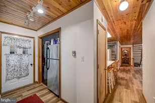 241 Wyalusing Dr, Pocono Lake, PA 18347 - Photo 17