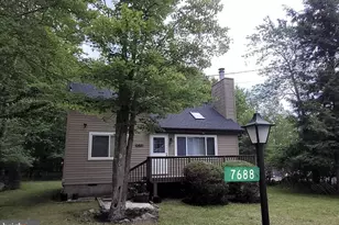 7688 Fawn Ln, Tobyhanna, PA 18466 - Photo 1