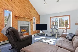 255 Trout Creek Dr, Pocono Lake, PA 18347 - Photo 11