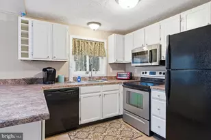 130 Beech Ln, Pocono Lake, PA 18347 - Photo 13