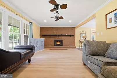 1040 State Road, Effort, PA 18330 - Photo 5