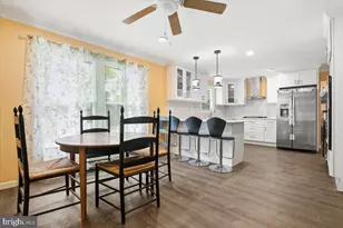 1040 State Rd, Effort, PA 18330 - Photo 9