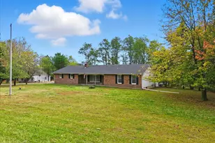 1040 State Rd, Effort, PA 18330 - Photo 3