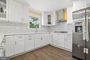 1040 State Rd, Effort, PA 18330 - Photo 11