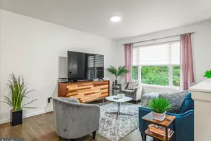 9407 Juniper Dr, Tobyhanna, PA 18466 - Photo 3