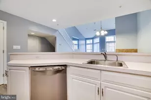 305 Inverness Dr, East Stroudsburg, PA 18302 - Photo 11