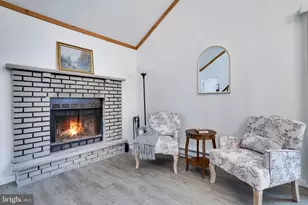 6323 Ventnor Dr, Tobyhanna, PA 18466 - Photo 9