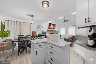 4758 Brentwood Dr, Tobyhanna, PA 18466 - Photo 7