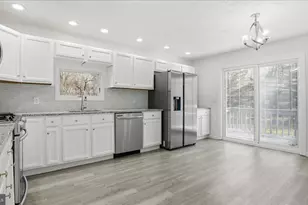 395 Sullivan Trail, Long Pond, PA 18334 - Photo 5