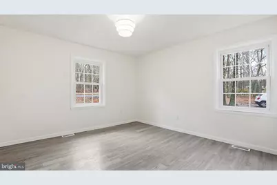 395 Sullivan Trail, Long Pond, PA 18334 - Photo 15