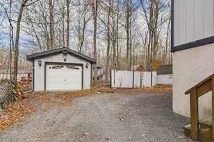 119 Chitimacha Dr, Pocono Lake, PA 18347 - Photo 35