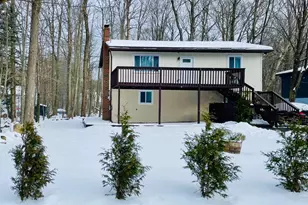 9071 Idlewild Dr, Tobyhanna, PA 18466 - Photo 1