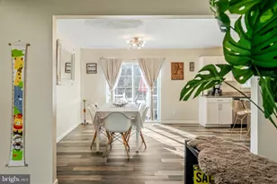 2127 Warwick Cir, Tobyhanna, PA 18466 - Photo 7