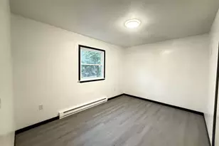 8066 Red Squirrel Dr, Tobyhanna, PA 18466 - Photo 9