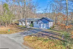 1135 7 Nations Dr, Tobyhanna, PA 18466 - Photo 37