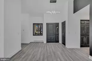 1135 7 Nations Dr, Tobyhanna, PA 18466 - Photo 9