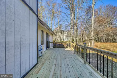 1135 Seven Nations Drive, Tobyhanna, PA 18466 - Photo 27