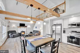 306 Timber Hill Rd, Henryville, PA 18332 - Photo 5