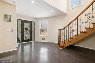 7814 Lake Shore Dr, Pocono Lake, PA 18347 - Photo 7