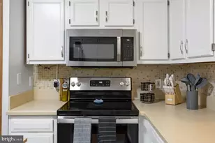 635 Patriot Ln, Pocono Summit, PA 18346 - Photo 19