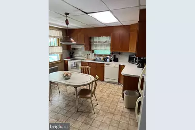 339 E Brown Street, East Stroudsburg, PA 18301 - Photo 13