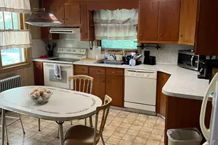 339 E Brown St, East Stroudsburg, PA 18301 - Photo 13