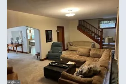 339 E Brown Street, East Stroudsburg, PA 18301 - Photo 9