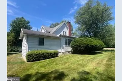 339 E Brown Street, East Stroudsburg, PA 18301 - Photo 5