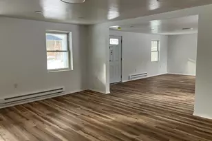 106 Burry Ln, Cresco, PA 18326 - Photo 9