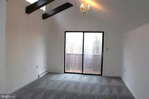 15 Hilltop Cir, East Stroudsburg, PA 18302 - Photo 9