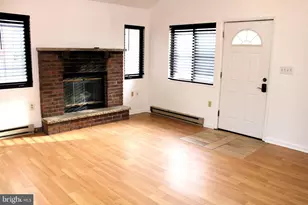 15 Hilltop Cir, East Stroudsburg, PA 18302 - Photo 5