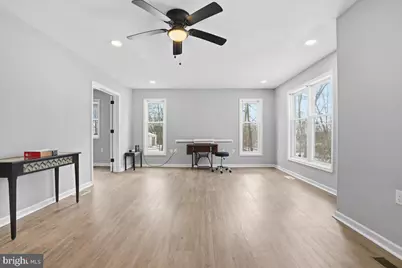 5528 Elmwood Drive, Tannersville, PA 18372 - Photo 7