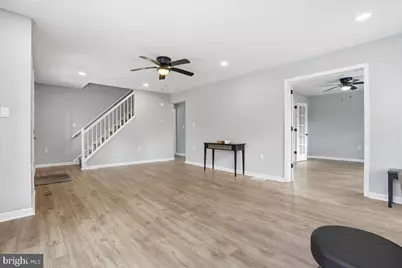 5528 Elmwood Drive, Tannersville, PA 18372 - Photo 9