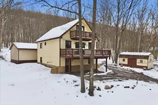 704 Rainbow Terrace, Effort, PA 18330 - Photo 5