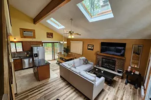 8226 Woodchuck Ct, East Stroudsburg, PA 18301 - Photo 3