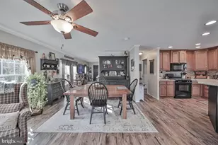 1242 Blue Mountain Cir, Saylorsburg, PA 18353 - Photo 11