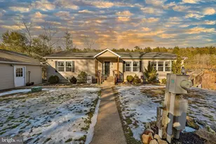 1242 Blue Mountain Cir, Saylorsburg, PA 18353 - Photo 1