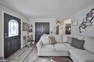 1242 Blue Mountain Cir, Saylorsburg, PA 18353 - Photo 5