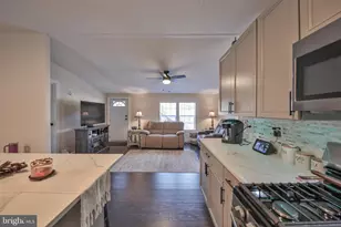 1215 Blue Mountain Cir, Saylorsburg, PA 18353 - Photo 5