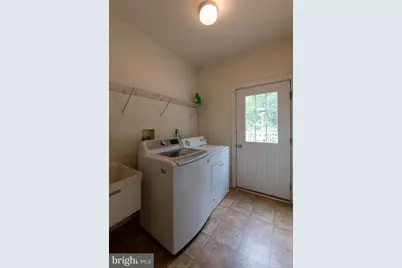 255 Rising Meadow Way, East Stroudsburg, PA 18302 - Photo 27