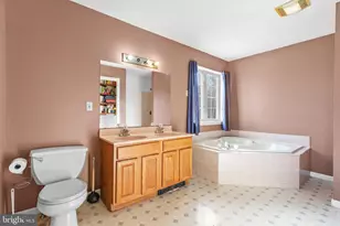 2247 Reo Dr, Effort, PA 18330 - Photo 27