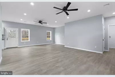 102 Eagle View Run Drive, Long Pond, PA 18334 - Photo 7