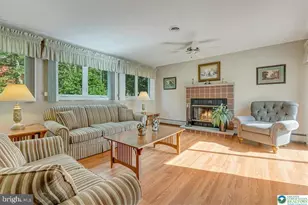 8495 Bumble Bee Way, Tobyhanna, PA 18466 - Photo 5